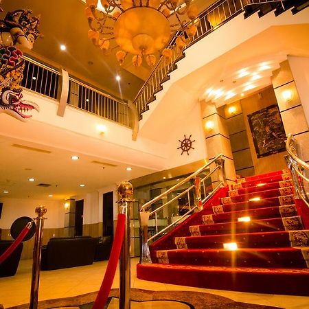 Bali Paradise City Hotel Denpasar Exterior foto